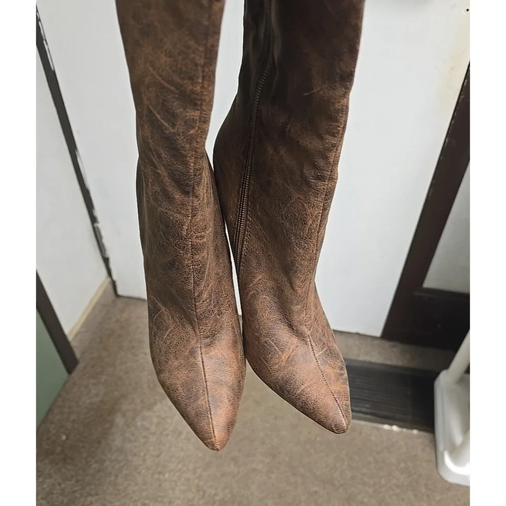 Michael Antonio Brown Old Money Pointed Toe Over The Knee Boots Womans Size 8.5M
